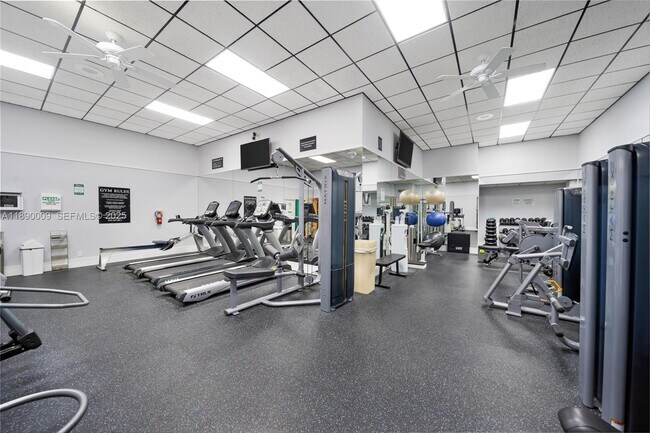 Building Photo - 4280 Galt Ocean Dr