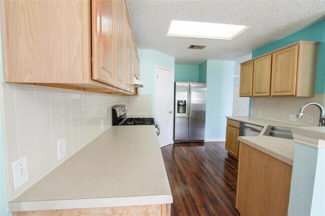 Building Photo - 9705 Dalewood Dr