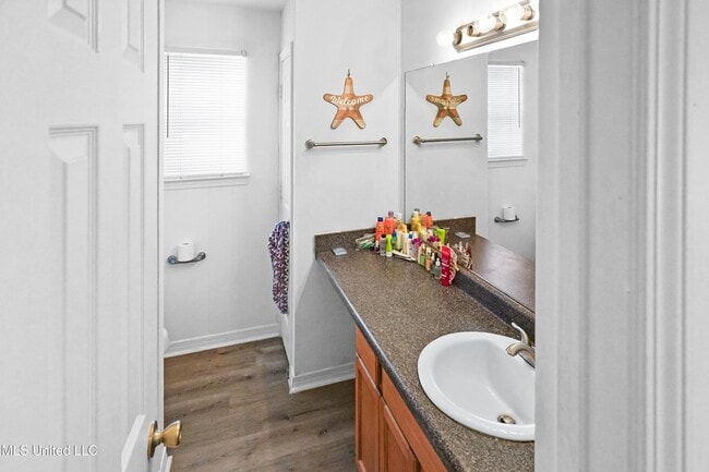 Building Photo - 259 Benachi Ave