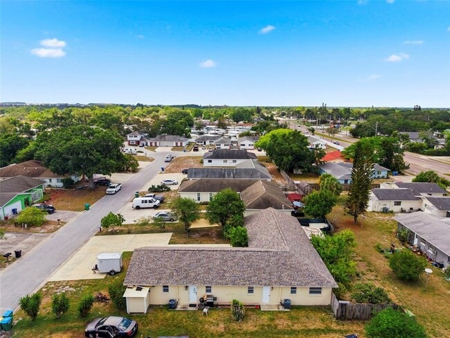 Building Photo - 3052 Park Ln