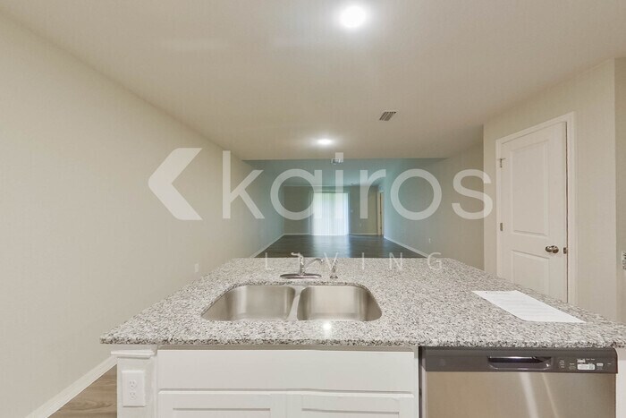 Building Photo - 9143 Aegean Cir