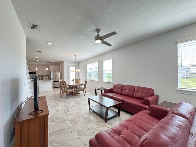 Building Photo - 7973 Avon Dive Ct