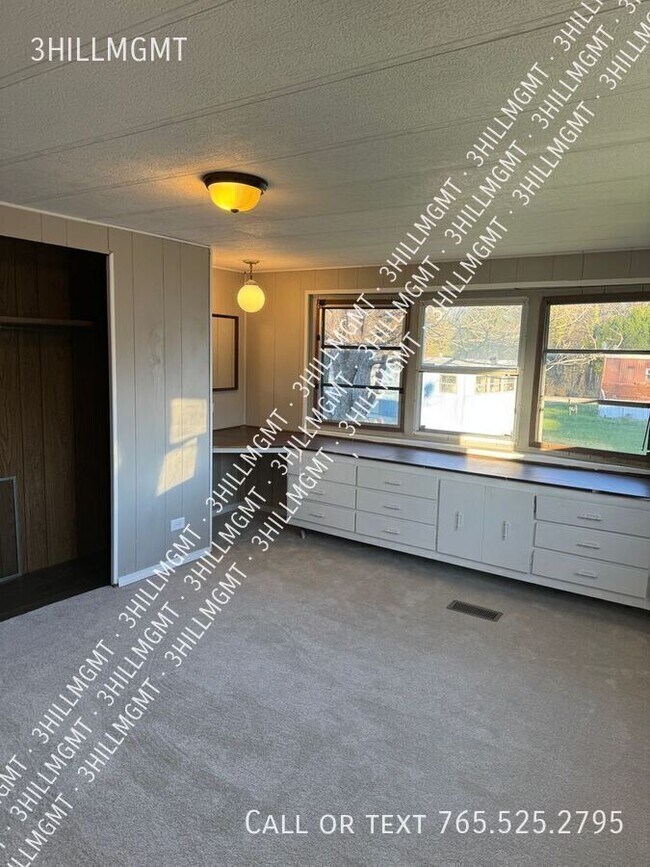 Building Photo - 22 W Kidds Mill Rd