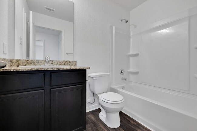 Building Photo - Charming Two-Story Home on Far West Side