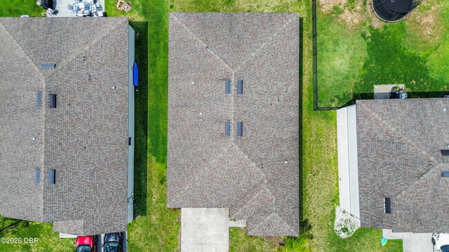 Building Photo - 3017 Blue Shrs Wy