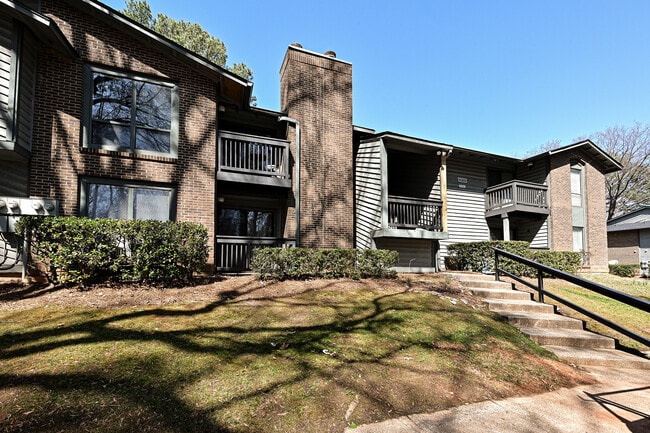 Building Photo - 5020-E Sardis Rd