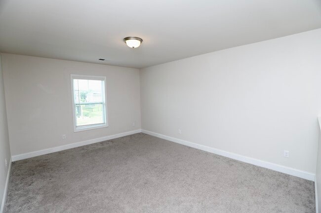 Building Photo - 870 Curlew Cir