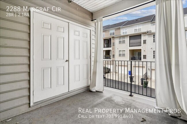 Building Photo - 2288 Margraf Cir