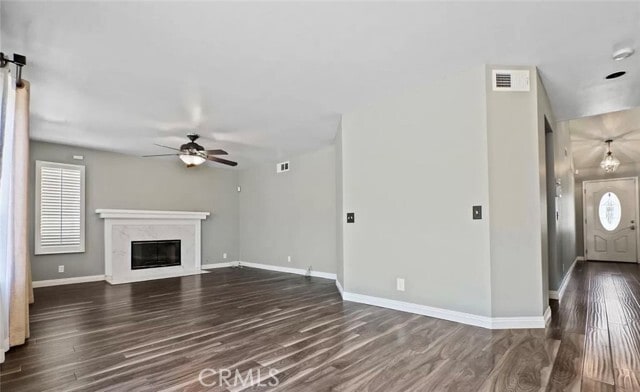 Building Photo - 24833 Carmel Dr