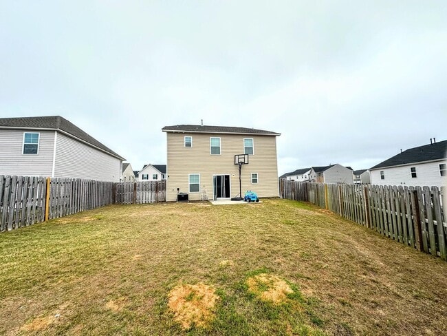 Building Photo - 4025 Thimbleberry Dr