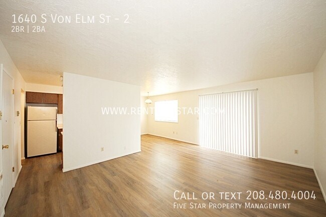 Building Photo - 1640 S Von Elm St