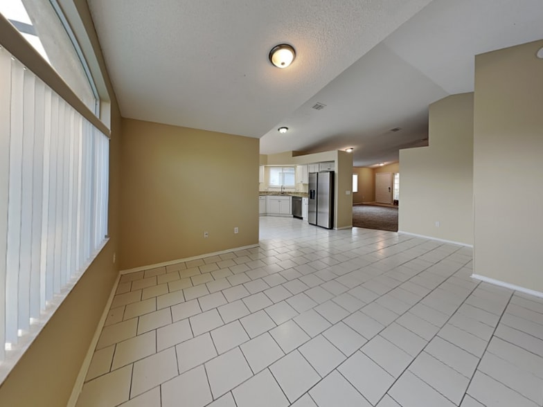 Building Photo - 1618 Maplestead Ct