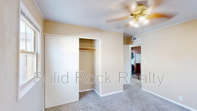 Building Photo - 1917 Ouray Ave