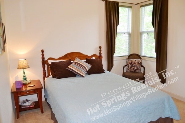 Building Photo - Isabella Golf Course  Home | Furnished