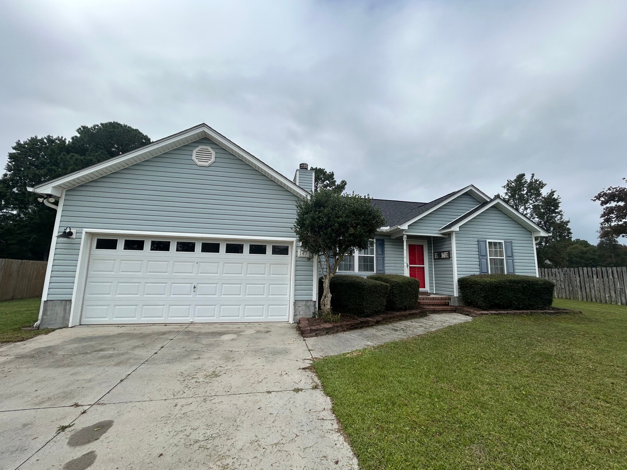 Building Photo - 147 Lawndale Ln