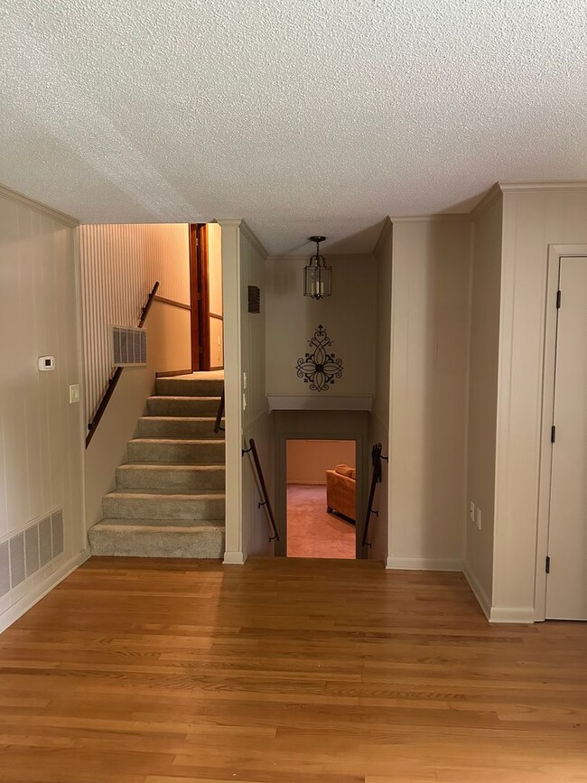 Building Photo - Home in Easley close proximity to schools!!