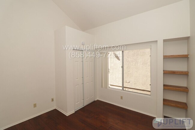 Building Photo - 3 Bed, 2 Bath Single Story Home