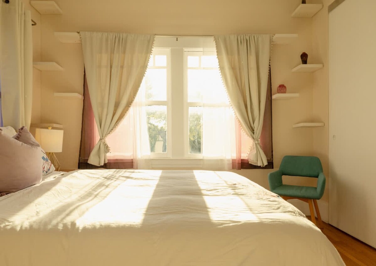 Building Photo - 3148 College Ave