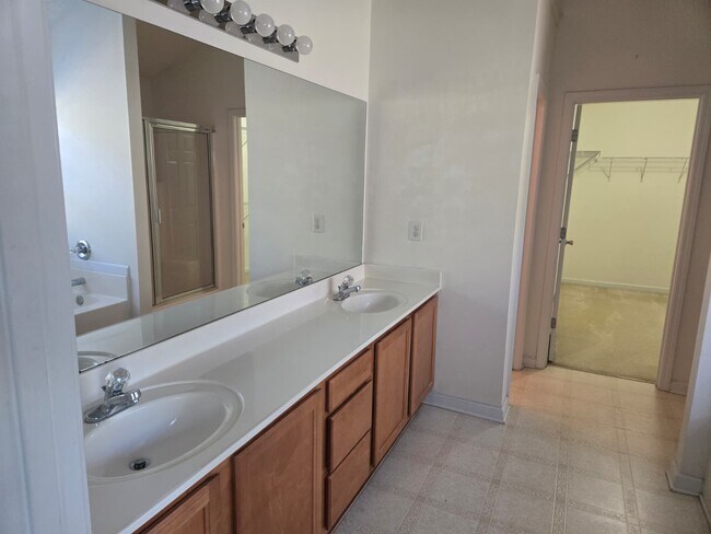 Building Photo - 4160 Plantation Mill Dr