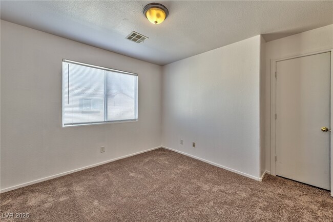 Building Photo - 9979 Keephills St