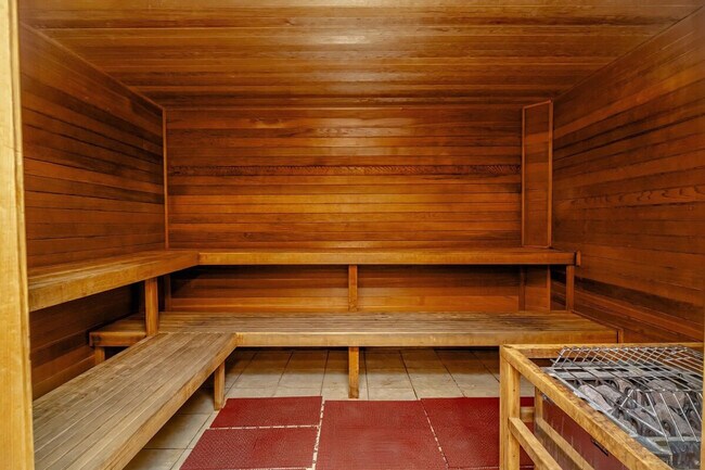 Building Photo - 3404 American Dr