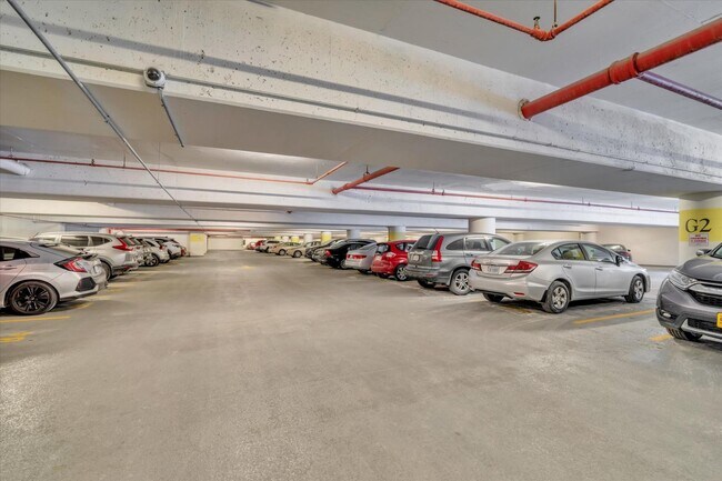 Building Photo - 4141 Henderson Rd