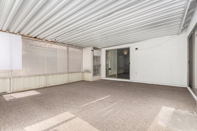 Building Photo - 1116 S 53rd St