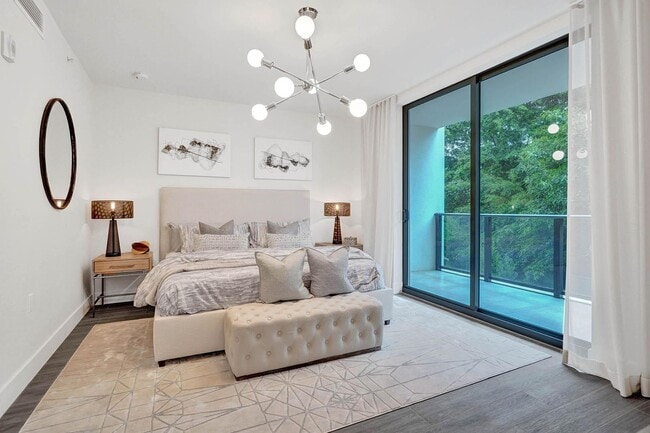 Building Photo - 3040 N Ocean Blvd