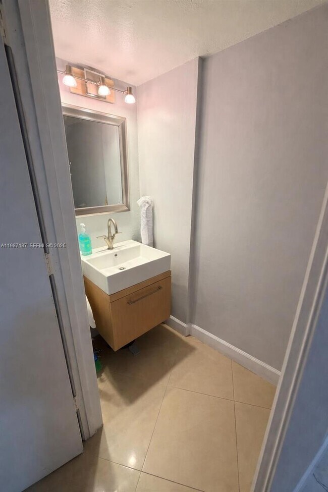 Building Photo - 8240 SW 149th Ct