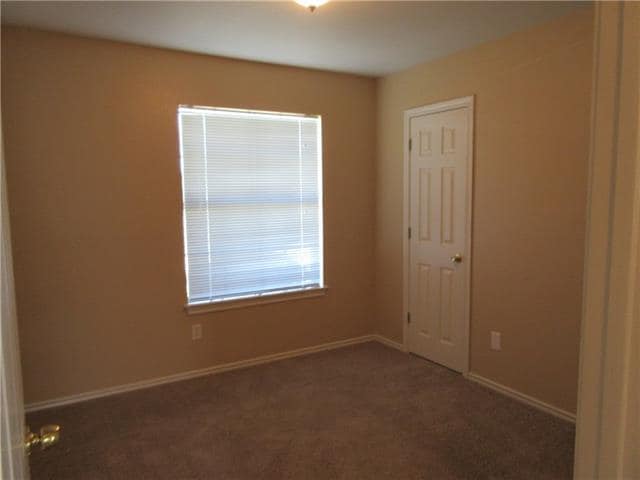 Building Photo - 1515 Killdee Ct