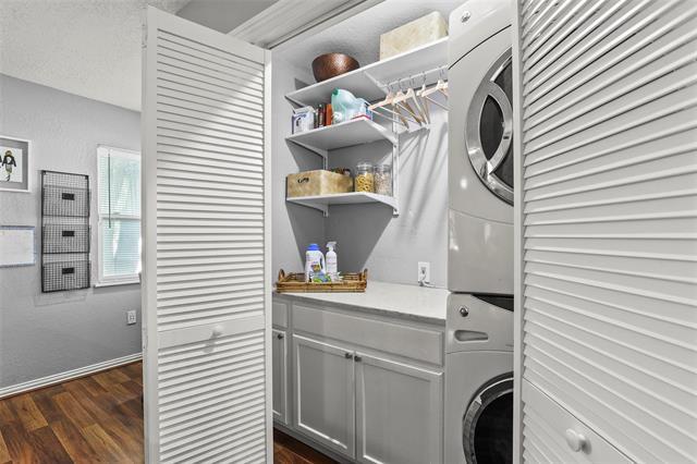 Building Photo - 3805 Hawick Ln