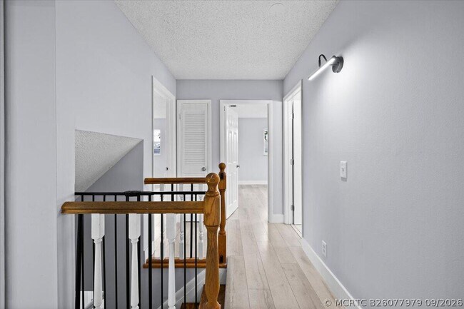 Building Photo - 3179 Hoylake Rd