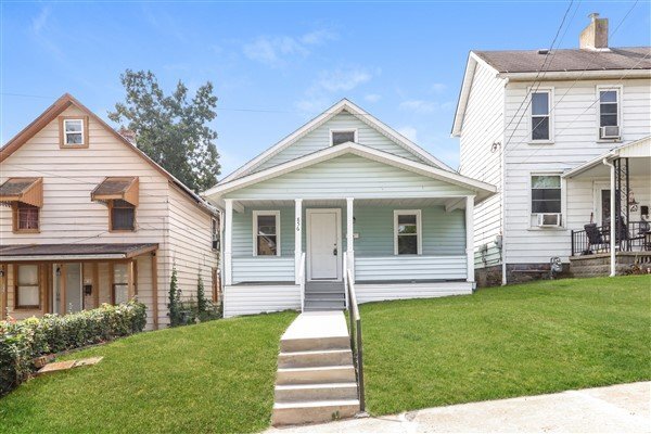 Building Photo - 856 Broad St