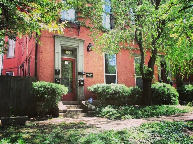 Primary Photo - 1131 S Brook St