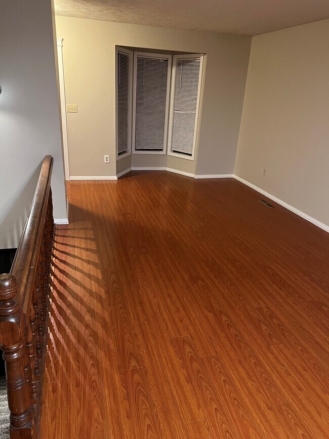 Building Photo - 1312 Applewood Ln