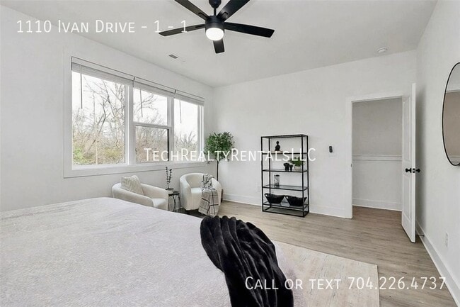 Building Photo - 1110 Ivan Dr