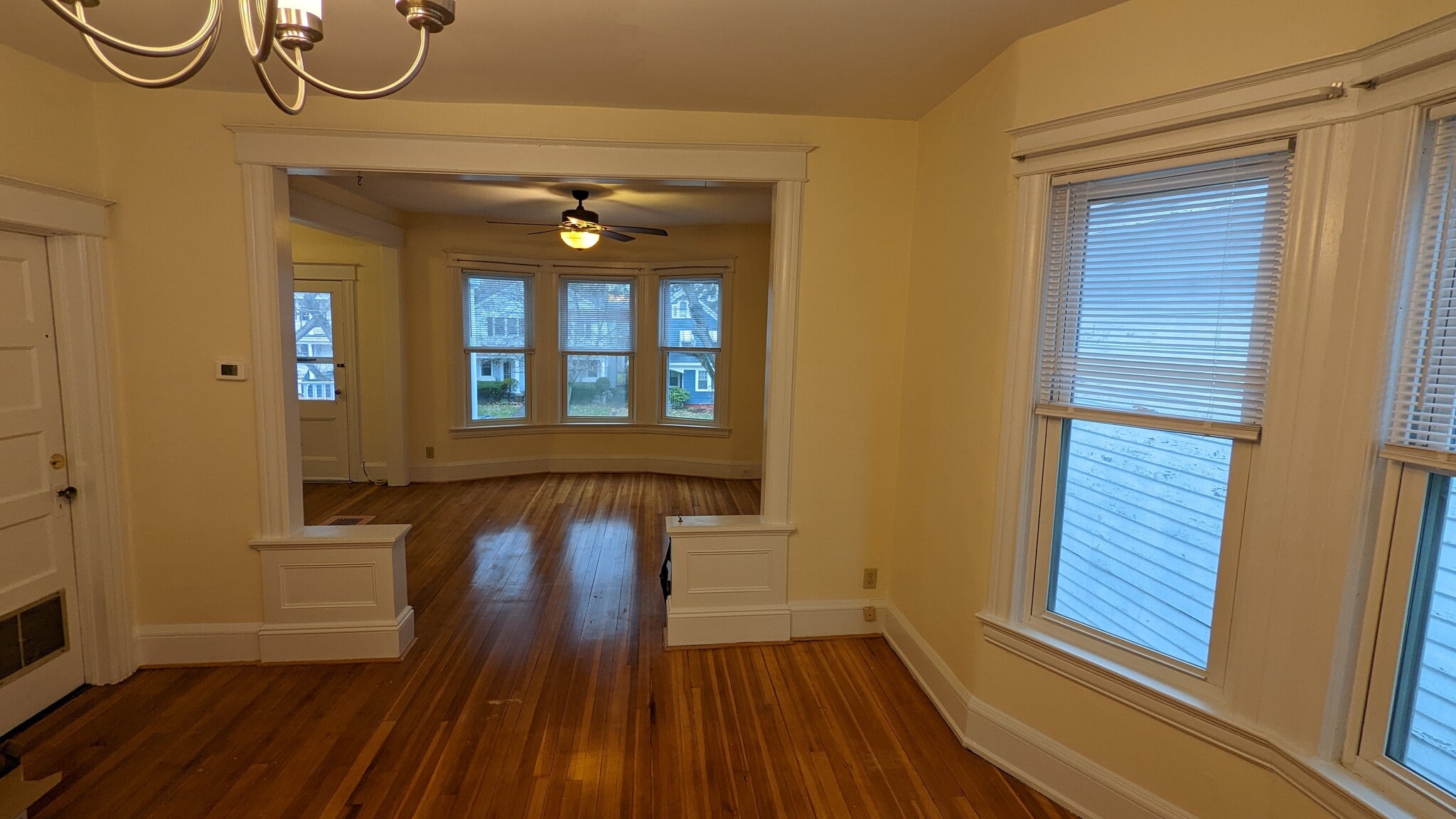 Building Photo - 61 S Pine Ave