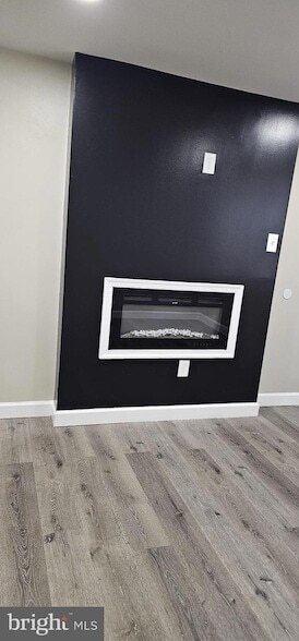 Building Photo - 1531 W Fairmount Ave