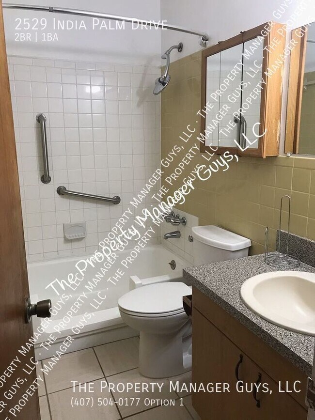 Building Photo - 2529 India Palm Dr