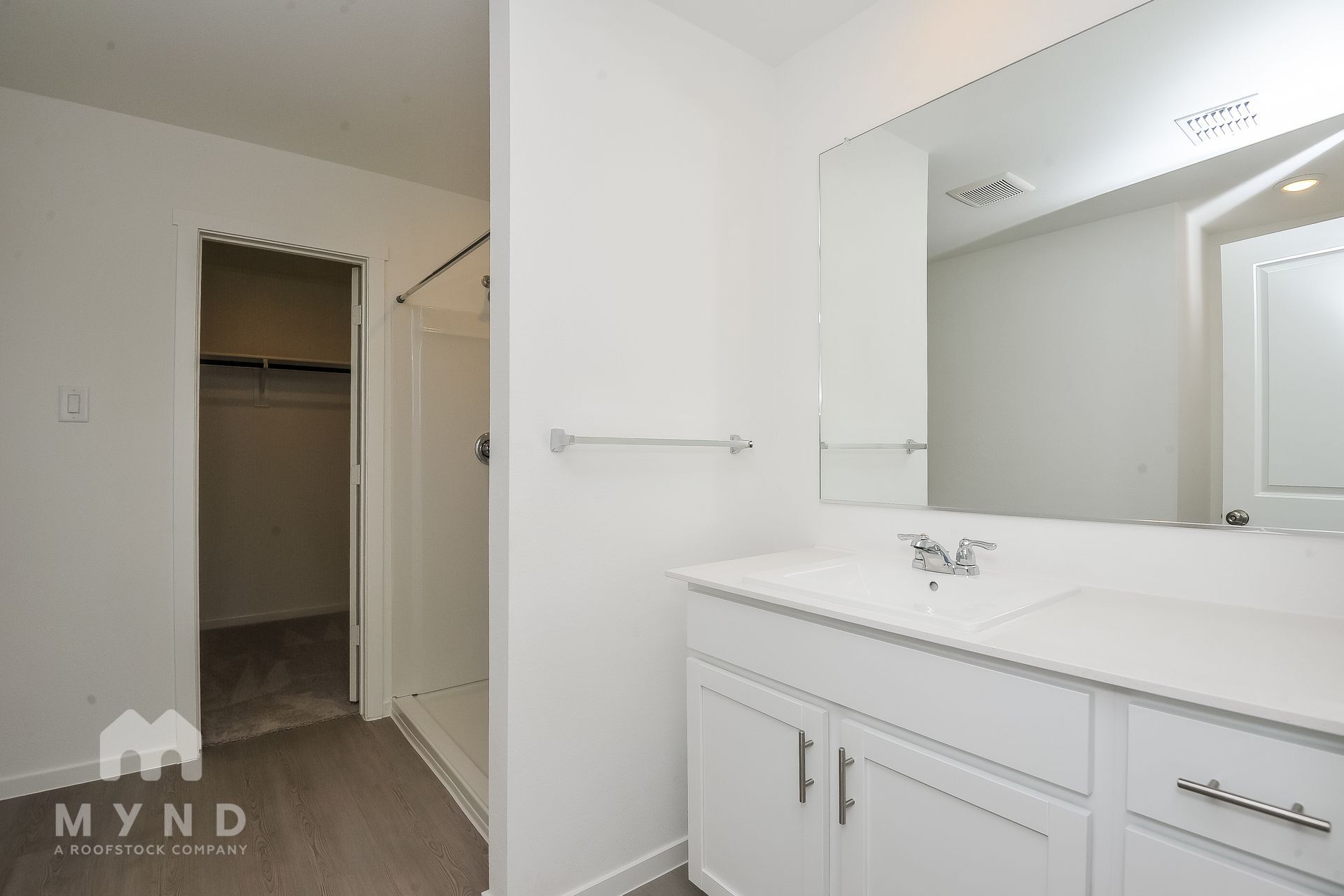 Building Photo - 2753 Mistwood Dr