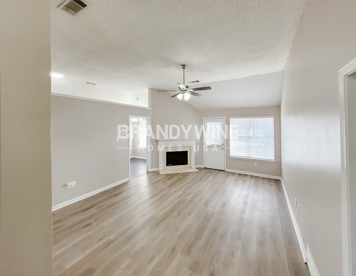 Building Photo - 6301 Ragan Farm Dr