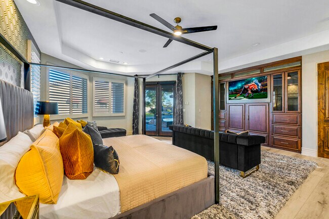 Building Photo - 41370 Sparkey Way