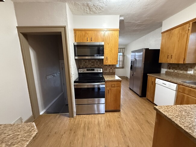 Building Photo - 3108 2nd Ave N