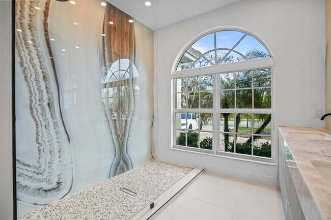Building Photo - 3201 E Stonebrook Cir