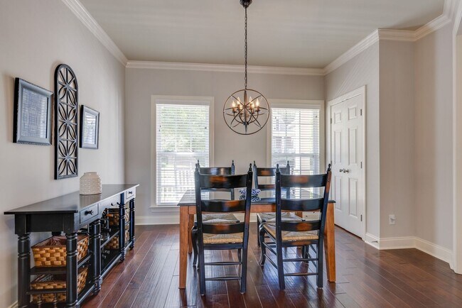 Building Photo - Spotless 5BR/3.5BA rental home, Meade of A...