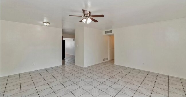 Building Photo - 3134 W Missouri Ave