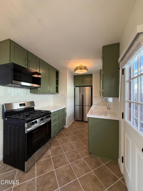 Building Photo - 109 W McFarlane Dr