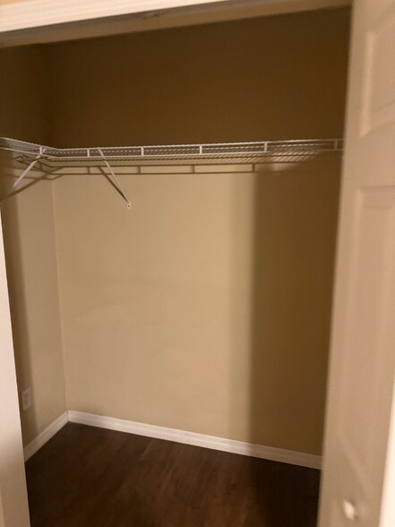 Building Photo - 3819 Pyrite Dr