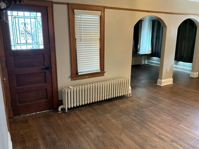 Building Photo - 2445 N 50th St