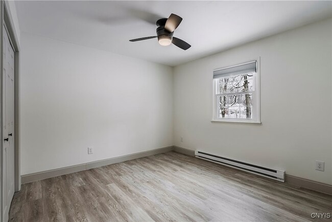 Building Photo - 57 Beechwood Rd